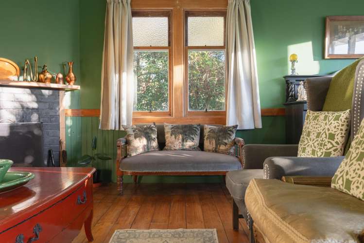 17A Taranaki Street Picton_21