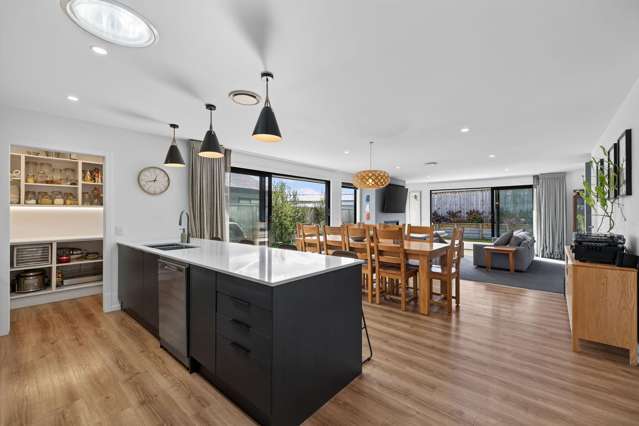 Sellers on the move - Your opportunity.