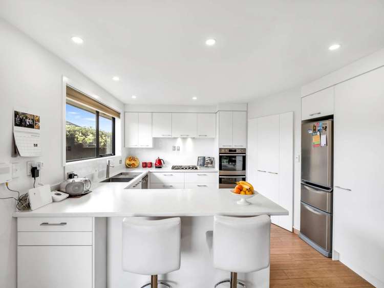 8 Stable Way Belfast_7