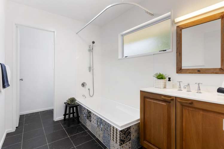 2/15a Beatrice Avenue Hillcrest_17