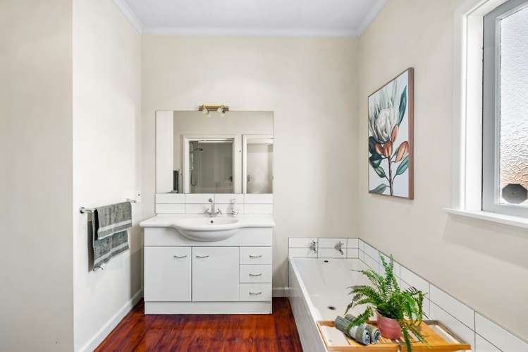 9 Ngarimu Crescent Taradale_11