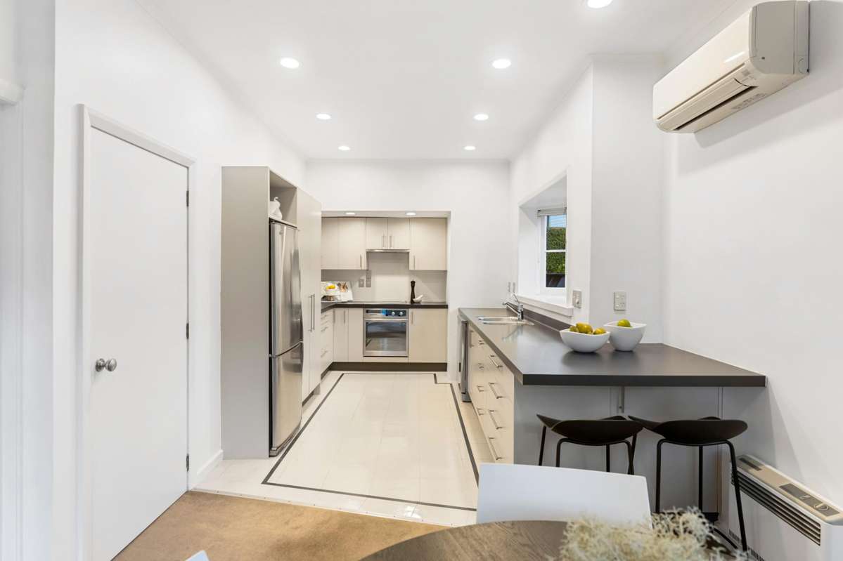 148 Coates Avenue_2