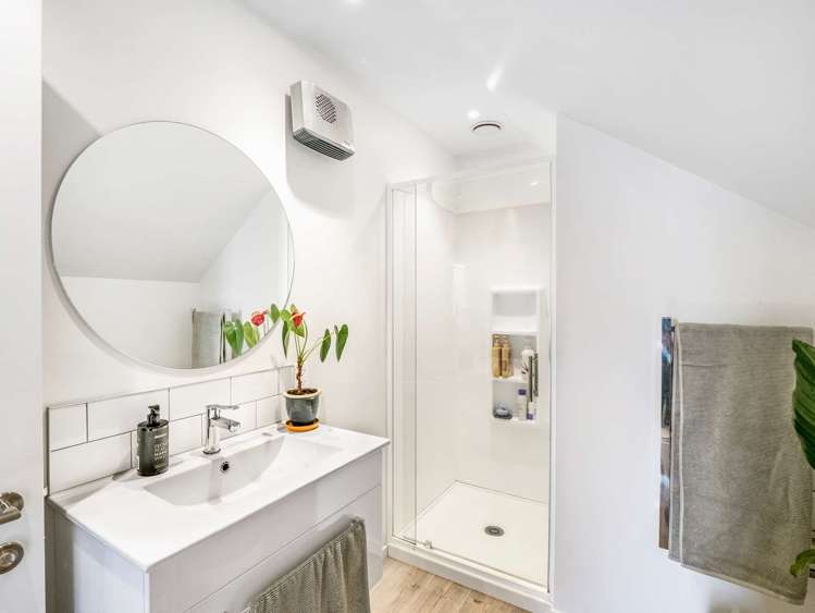 7/11 Hinemoa Street Spreydon_16