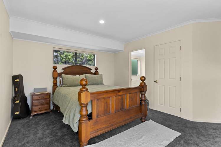 6 Araminta Place Beachlands_10