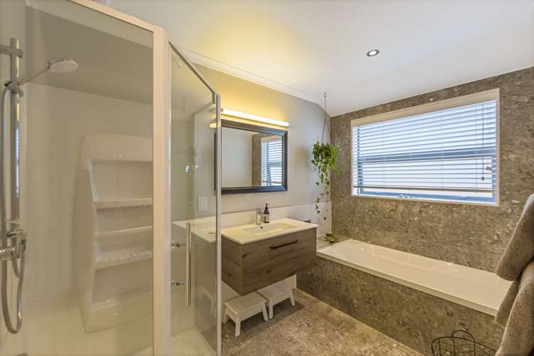 22 Outlook Terrace Silverdale_18