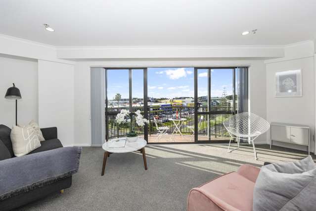 Biggest one bedroom in the complex