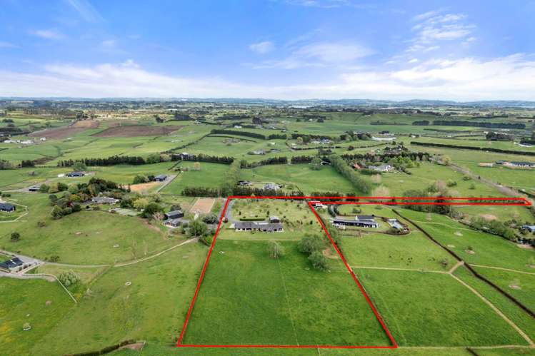 64 Hawthorne Lane Kingseat_33