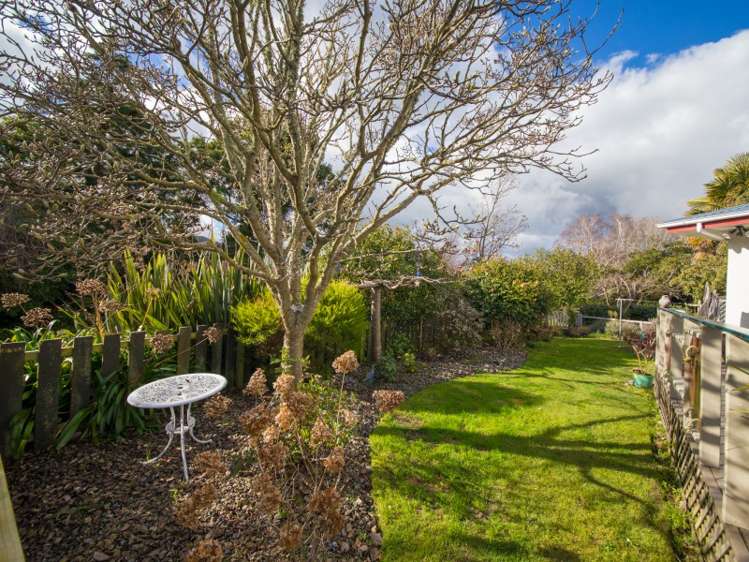 75 Derby Street Feilding_23