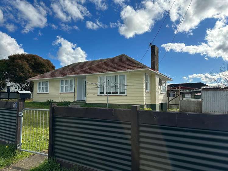 65 Cobham Cres Otara_10