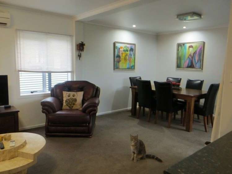 14 Aroha View Avenue Te Aroha_13