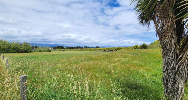 30 Strathnaver Drive Waikawa Beach_9