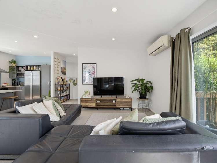 144G Glengarry Road Glen Eden_6