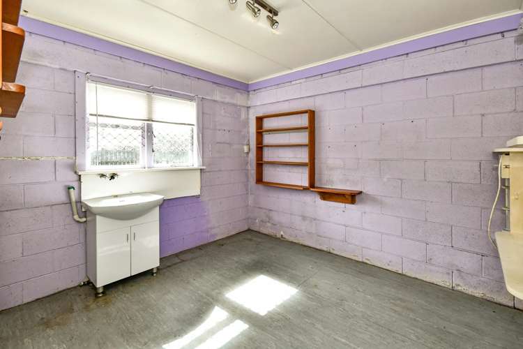 1/5 Duke Street Papakura_12