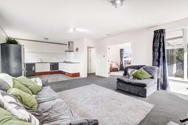 4 Warren Crescent Hillmorton_7