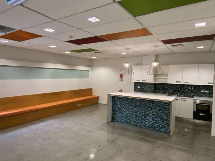 79-83 Beach Road Auckland Central_6