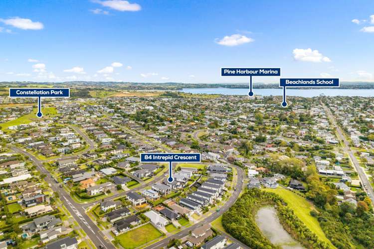 84 Intrepid Crescent Beachlands_33