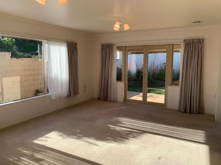 11c Norman Street Brooklands_15