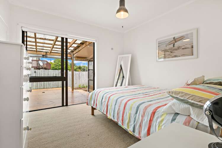 7 Noall Street Te Atatu Peninsula_14