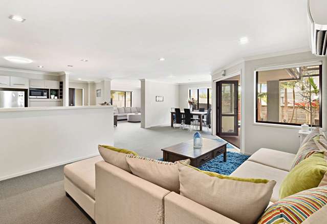 23 Columbia Crescent Beachlands_4