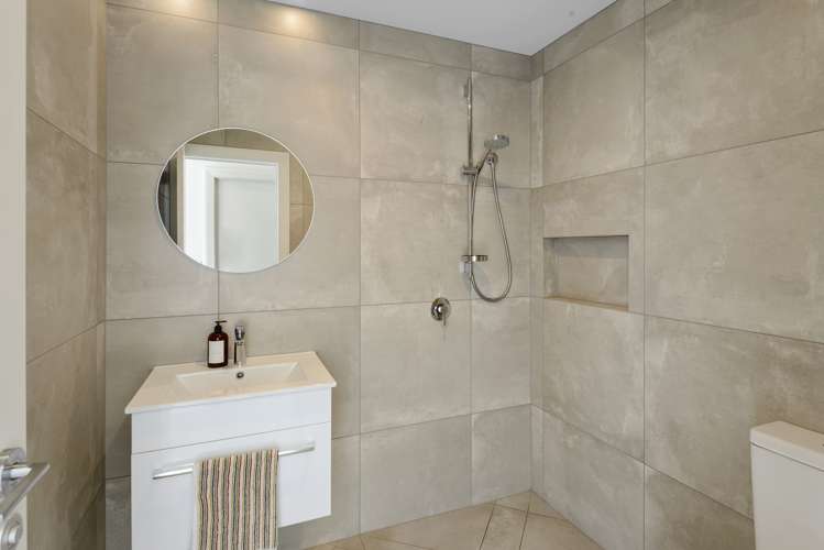 30 Wroxton Terrace Merivale_24