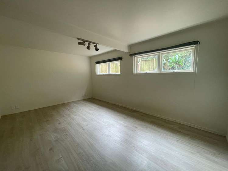 62 Sylvan Crescent Te Atatu South_12