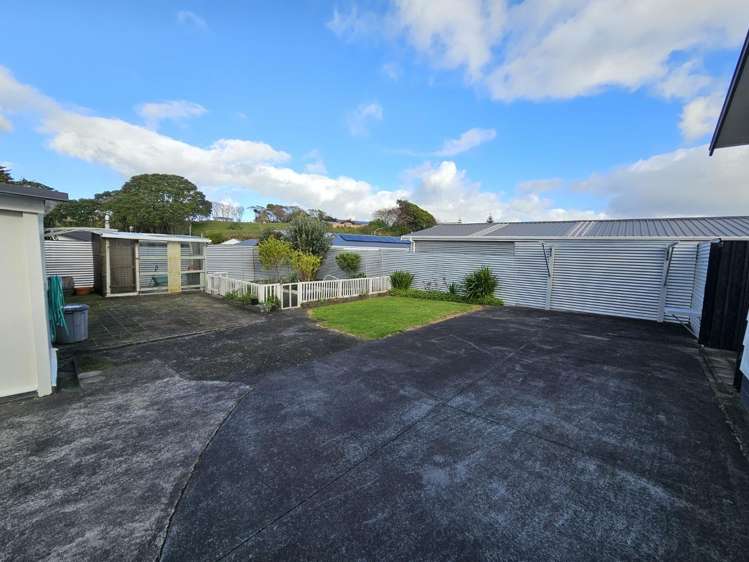 47A Glamis Ave 10825_20