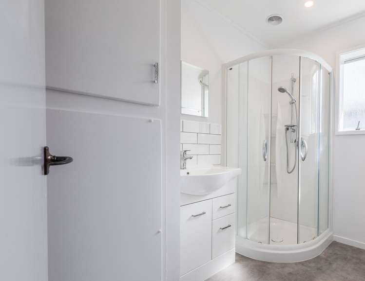 2/16 Akehurst Avenue New Lynn_9