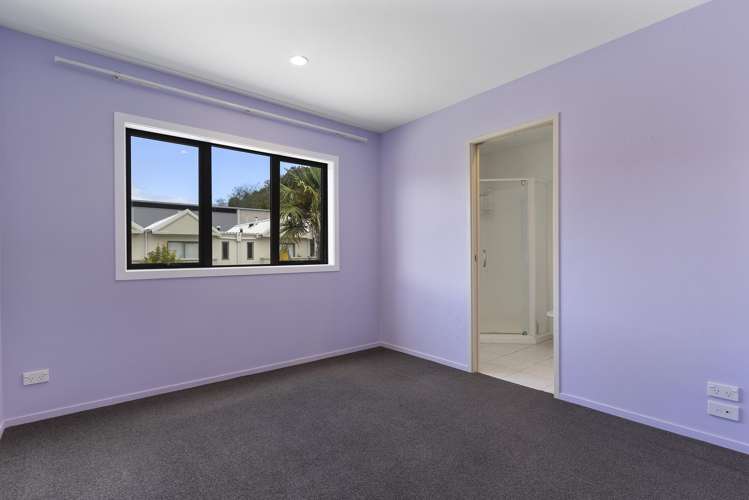 41b/21 Hunters Park Drive Three Kings_6