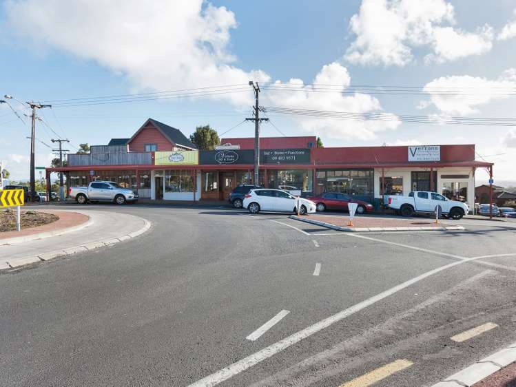 10/19a Verbena Road Birkdale_14