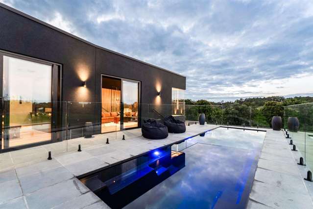Burger Fuel founder selling his $4.5m bach - 'making money doesn't look likely'