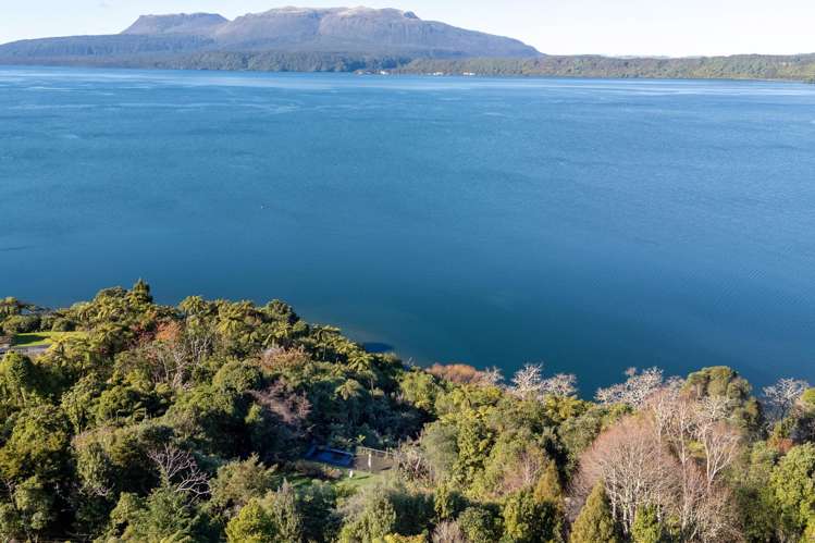 18 & 20 Te Toroa Drive Lake Tarawera_8