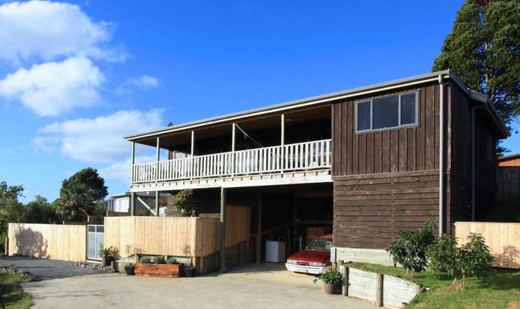 61a Lorenzen Bay Road Raglan_0