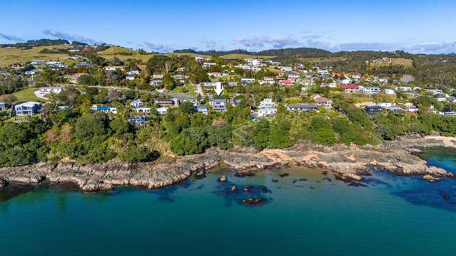 Coastal Luxury with Direct Waterfront Access