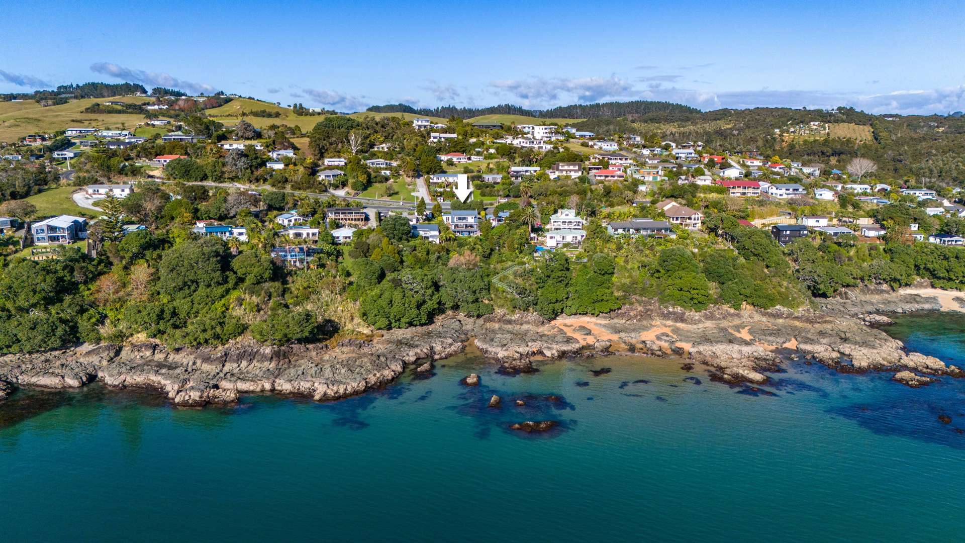 305 State Highway 10 Cable Bay_0