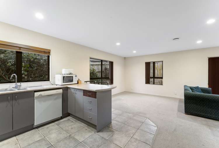 6 Loughinisland Place Manurewa_6