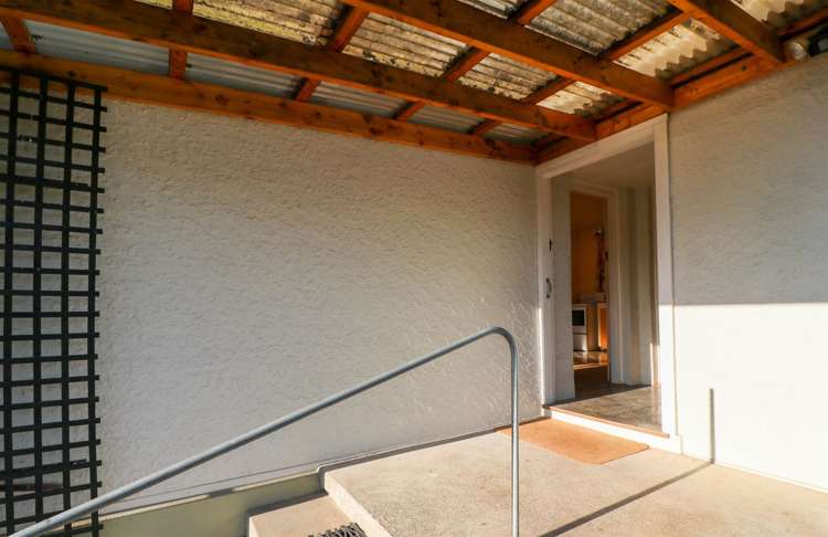 34 George Street Geraldine_18