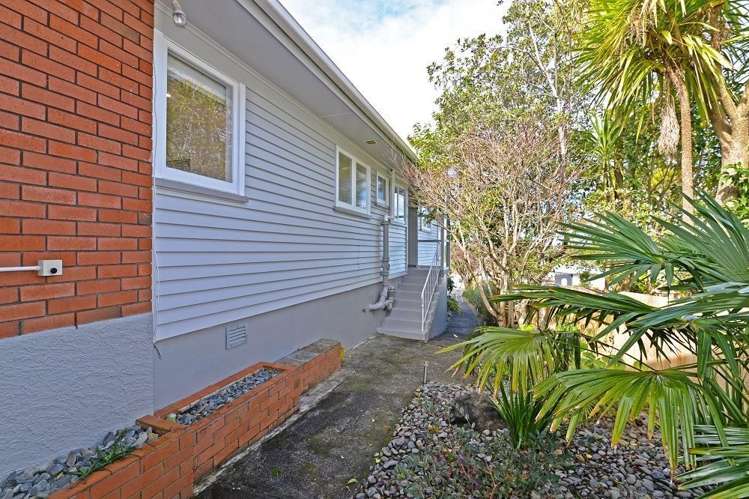 32 Coniston Avenue Te Atatu South_25