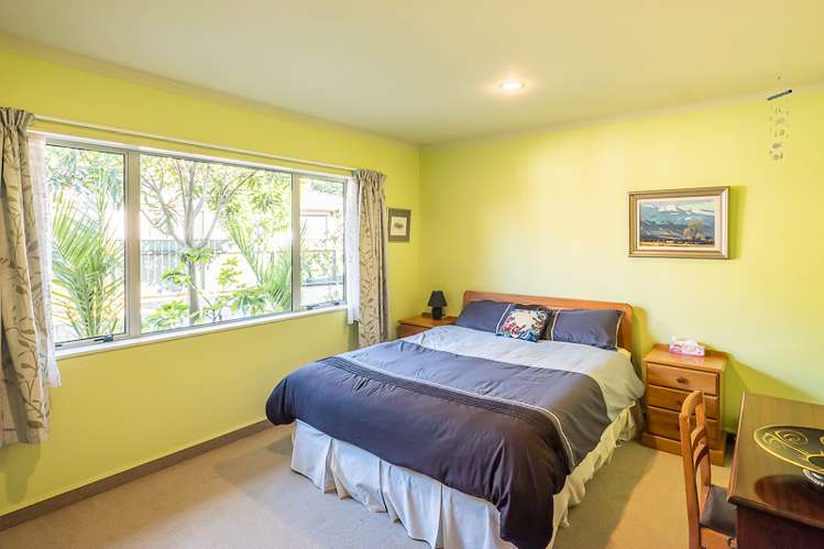 25 Sams Way Raumati South_13