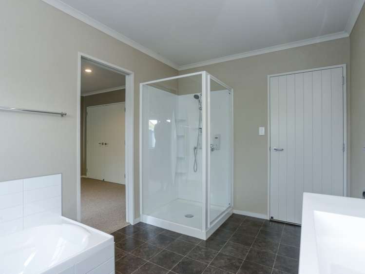 12 Highgrove Place Waipukurau and Surrounds_15