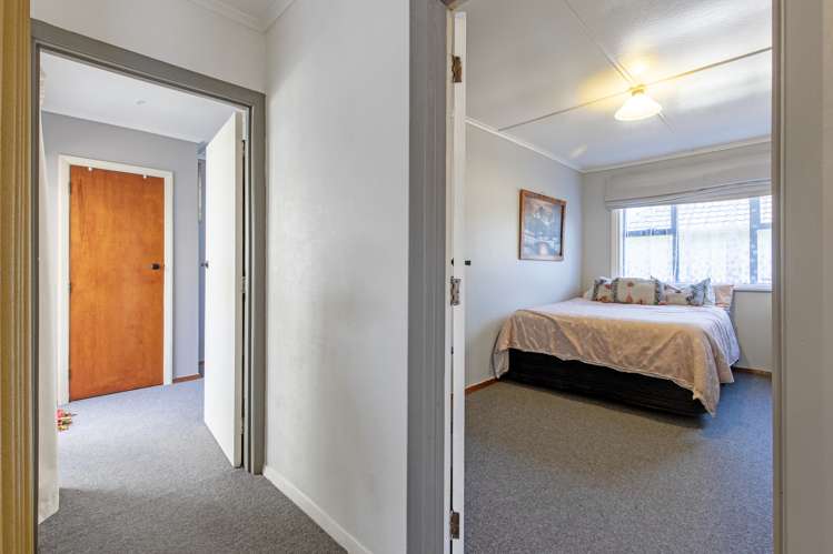 30 Churchill Street Waipukurau and Surrounds_16