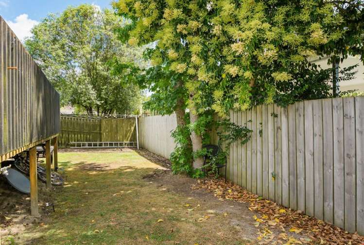 2/63 Hindmarsh Street Henderson_21