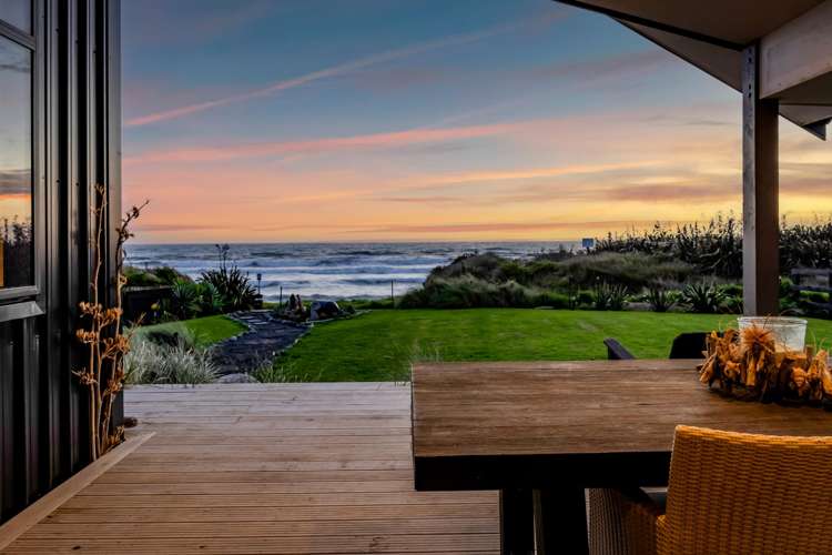 288 Tai Road Opunake_7