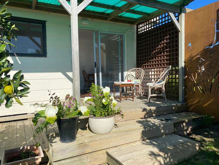 49 Spencer Avenue_0