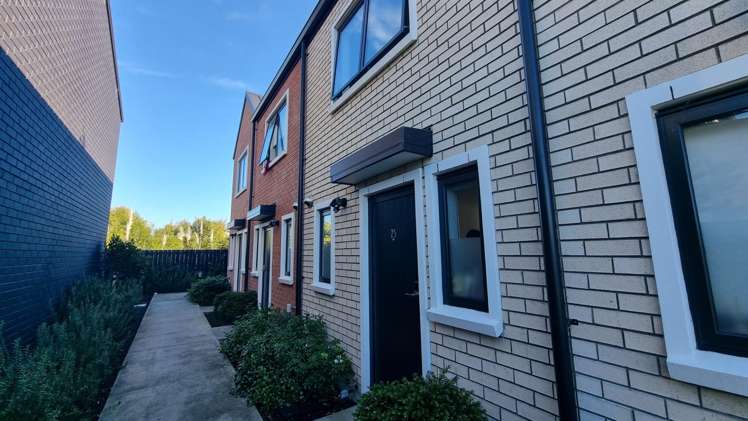 25/137 Hall Avenue 10683_12