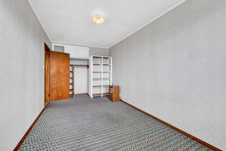 9 Bone Crescent Hawera_14