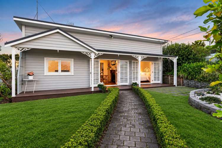1/42 Manuka Road Glenfield_0