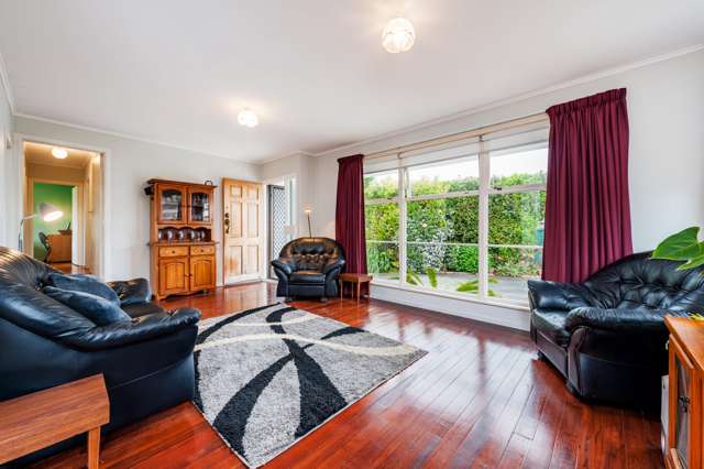 29 Clinton Avenue Te Atatu Peninsula_3