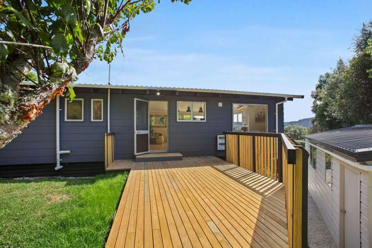 36 Sun Valley Hatfields Beach_21