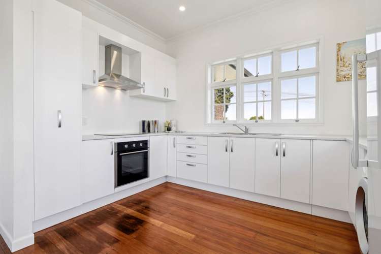 47 Landscape Road Mt Eden_8