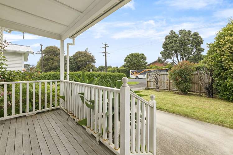 81 Hastie Ave Mangere Bridge_11